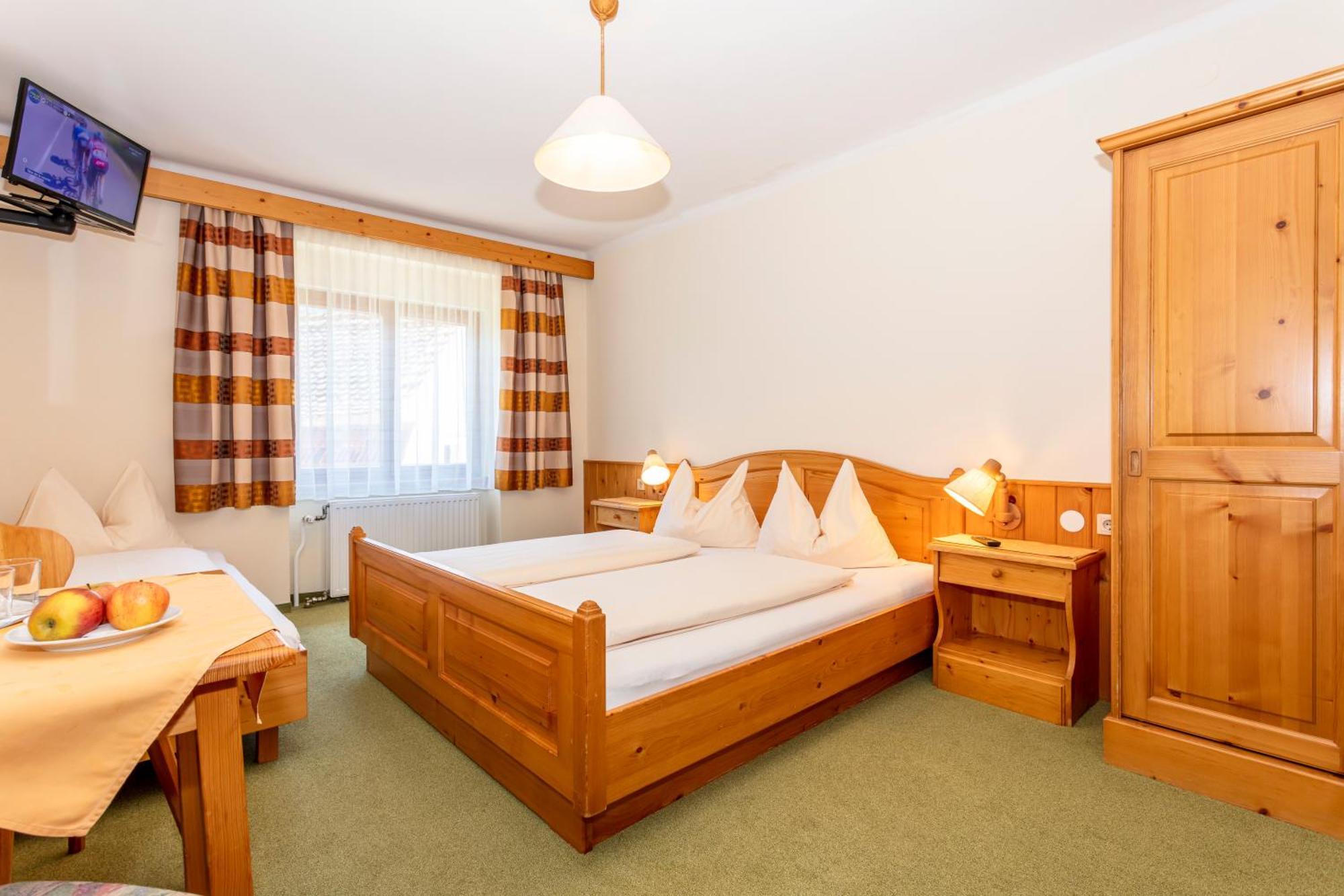 Hotel Der Graggober Oberwoelz Stadt Zewnętrze zdjęcie